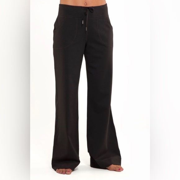 lululemon athletica Pants - LULULEMON Still Pants Wide Leg Black Size 8 Regular